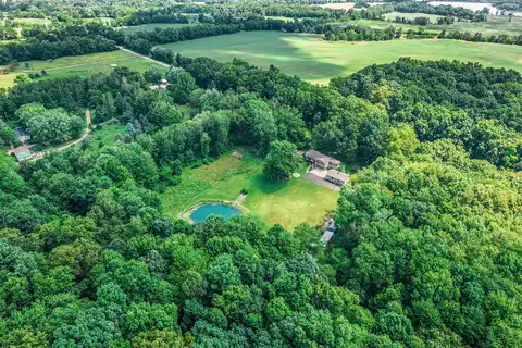 5600 Cross Road, Concord, MI 49237