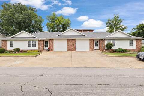 1195-1197 W Hall, Ozark, MO 65721