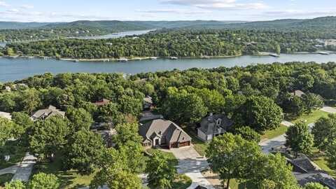 1237 Little Aunts Creek Road, Kimberling City, MO 65686