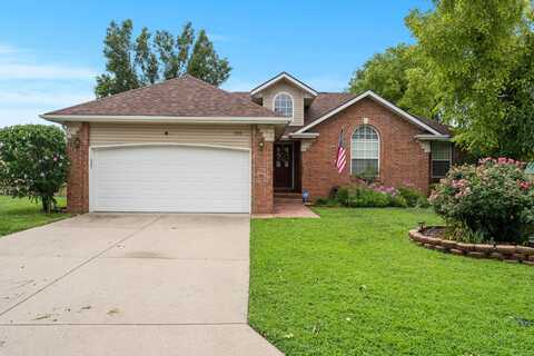 608 W Dover Street, Nixa, MO 65714