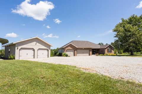 177 Ranch Estate Drive, Highlandville, MO 65669