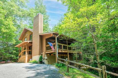 456 Patterson Lane, Gatlinburg, TN 37738