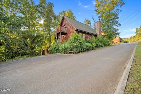 2219 Wingspan Drive, Sevierville, TN 37876