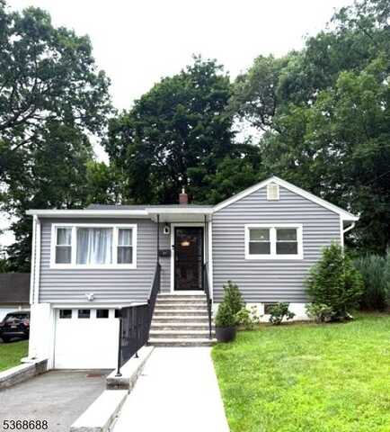 22 Marmon Ter, West Orange, NJ 07052