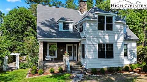 140 Library Lane, Banner Elk, NC 28604