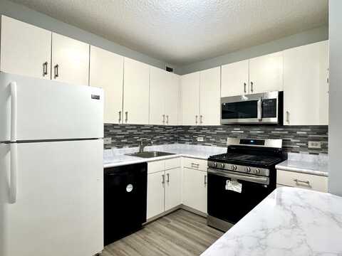 45 RIVER DR SOUTH, JC, Downtown, NJ 07310
