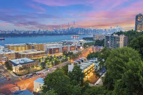8824 CHURCHILL RD, North Bergen, NJ 07047