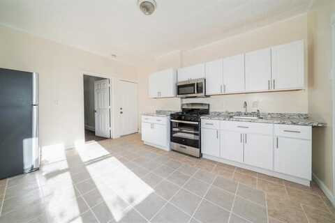 68 ROSE AVE, Greenville, NJ 07305