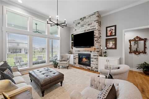 9260 Saddletop Street, Lenexa, KS 66227
