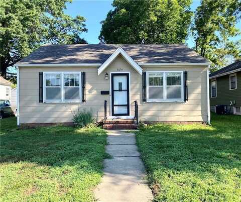 624 W 26th Street, Higginsville, MO 64037