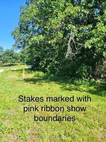 Bobcat Drive, Warsaw, MO 65355
