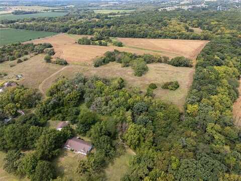 Golden Road Road, Linwood, KS 66052