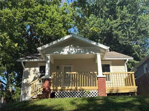 2010 N 2nd Street, Saint Joseph, MO 64505