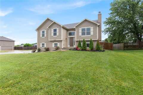 20335 W 220th Terrace, Spring Hill, KS 66083