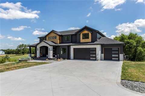 719 S Minter Road, Grain Valley, MO 64029