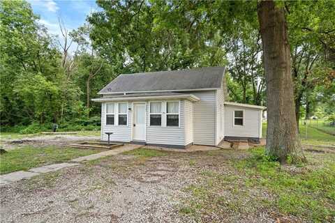 921 E Vine Street, Rich Hill, MO 64779
