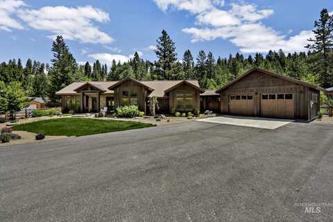 26 Creekside Ct, Garden Valley, ID 83622
