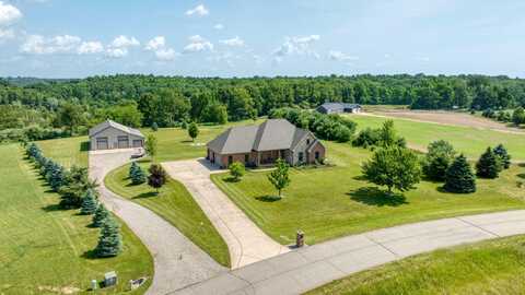 17172 Country Drive, Manchester, MI 48158