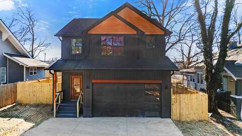 2830 E 5Th Ave, Knoxville, TN 37914