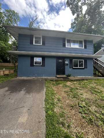 3614 Selma Ave, Knoxville, TN 37914