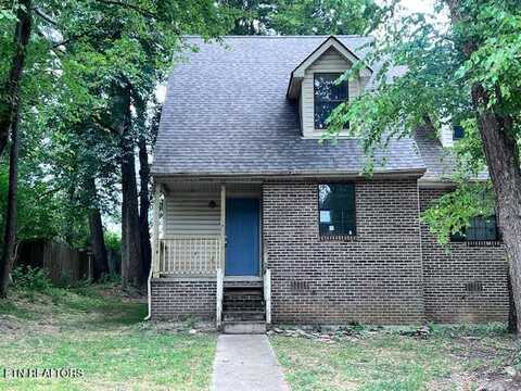 2002 Countryhill Lane, Knoxville, TN 37923