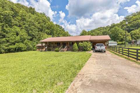 30 Country Lane, Prestonsburg, KY 41653