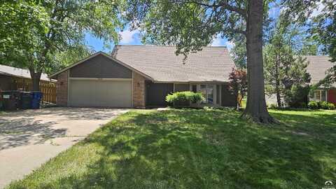 3013 W 23rd Terrace, Lawrence, KS 66047