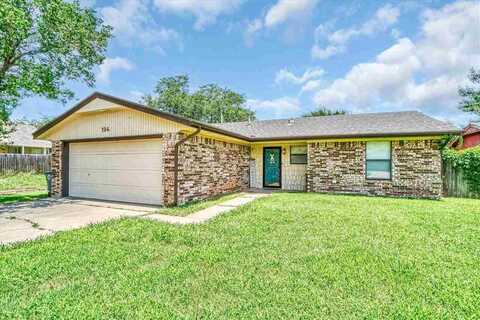 104 SE Trenton Rd, Lawton, OK 73501