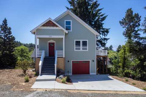 784 SW 28th Court, Lincoln City, OR 97367