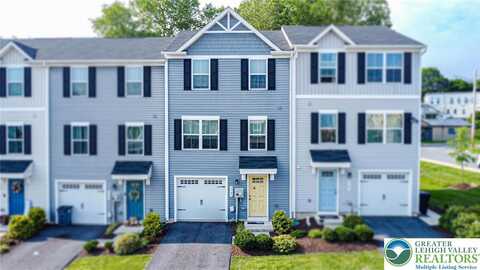 2145 Cross Country Road, Northampton Boro, PA 18067