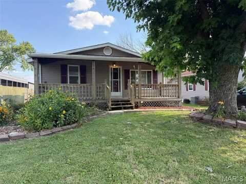 2018 Troy Street, Madison, IL 62060