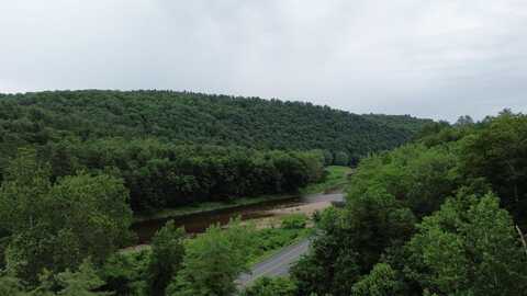 680 West River Road, Brattleboro, VT 05301
