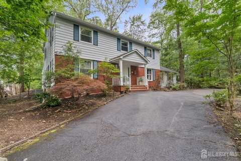 910 Curtis Place, North Brunswick, NJ 08902