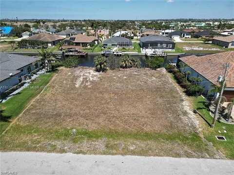 2527 SW 25TH TER, Cape Coral, FL 33914