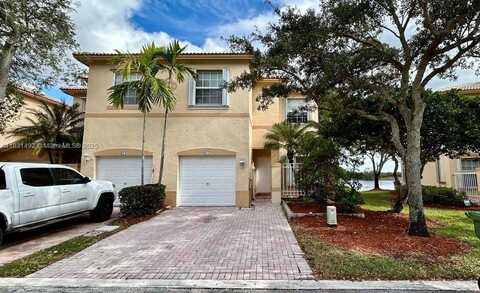 677 NW 170th Ter, Pembroke Pines, FL 33028