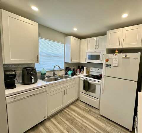 2755 W Atlantic Ave, Delray Beach, FL 33445