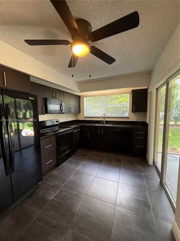 2503 SE 19th Pl, Homestead, FL 33035