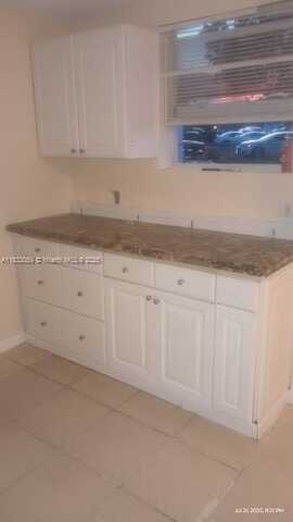 2300 NW 15th Ct, Fort Lauderdale, FL 33311