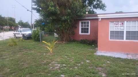 2300 NW 15th Ct, Fort Lauderdale, FL 33311