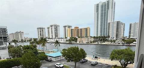 800 Parkview Dr, Hallandale Beach, FL 33009