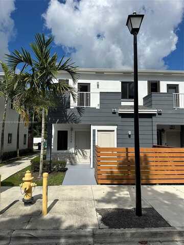 25338 SW 25338 SW, Homestead, FL 33032