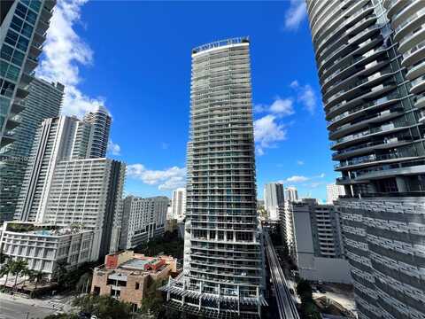 1050 Brickell Ave, Miami, FL 33131