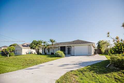 1441 SW Algardi Ln, Port Saint Lucie, FL 34953