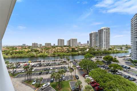 3731 Country Club, Aventura, FL 33180