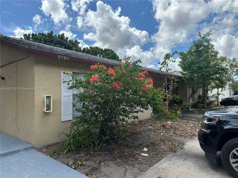 3815 S 57th Ave, Green Acres, FL 33463