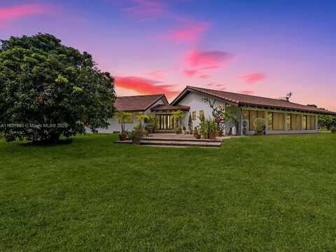 14025 SW 208th St, Miami, FL 33177