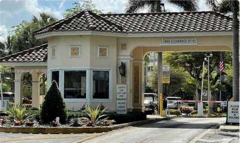 1300 Saint Charles Pl, Pembroke Pines, FL 33026