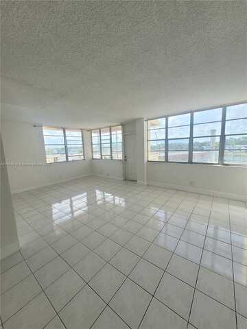2025 NE 164th St, North Miami Beach, FL 33162
