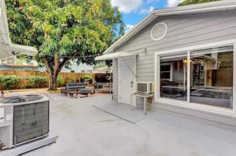 107 SW 2nd Ct, Dania Beach, FL 33004