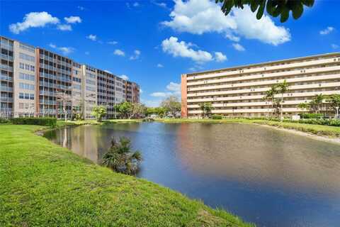 1770 NE 191st St, Miami, FL 33179